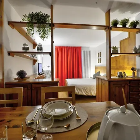 Maison De Bonheur Apartment *